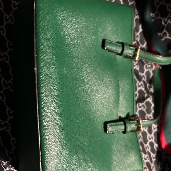 Michael Kors Emerald Small Shoulder Bag - Picture 3 of 7